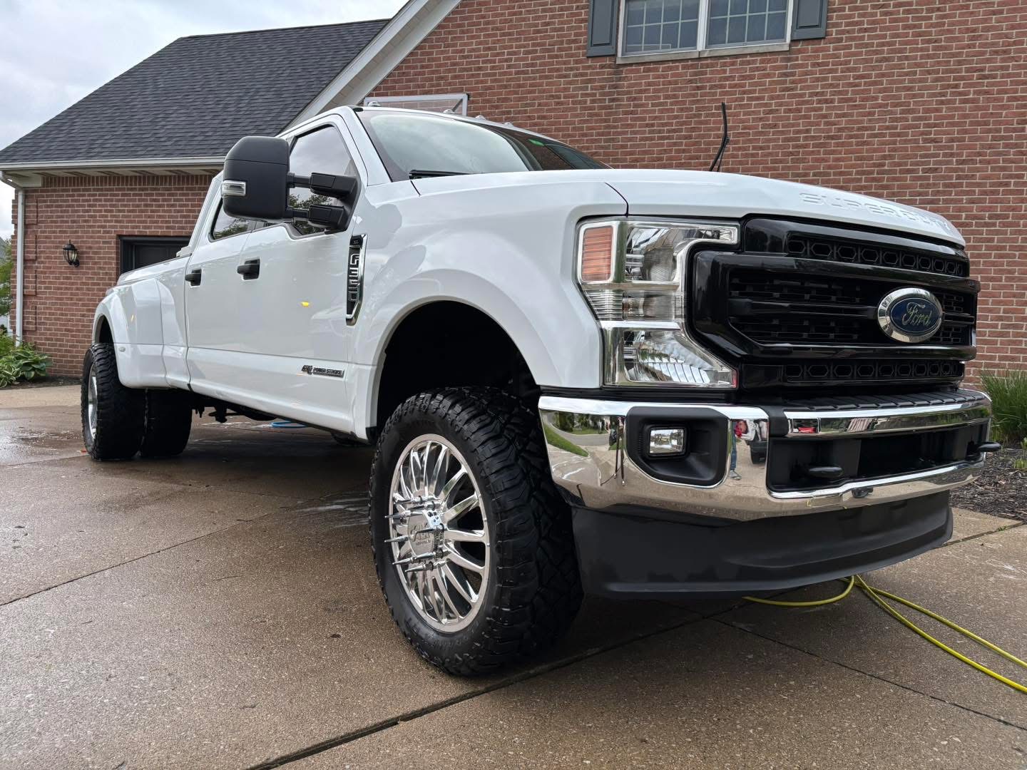 White Ford F-350 dually after full exterior detail